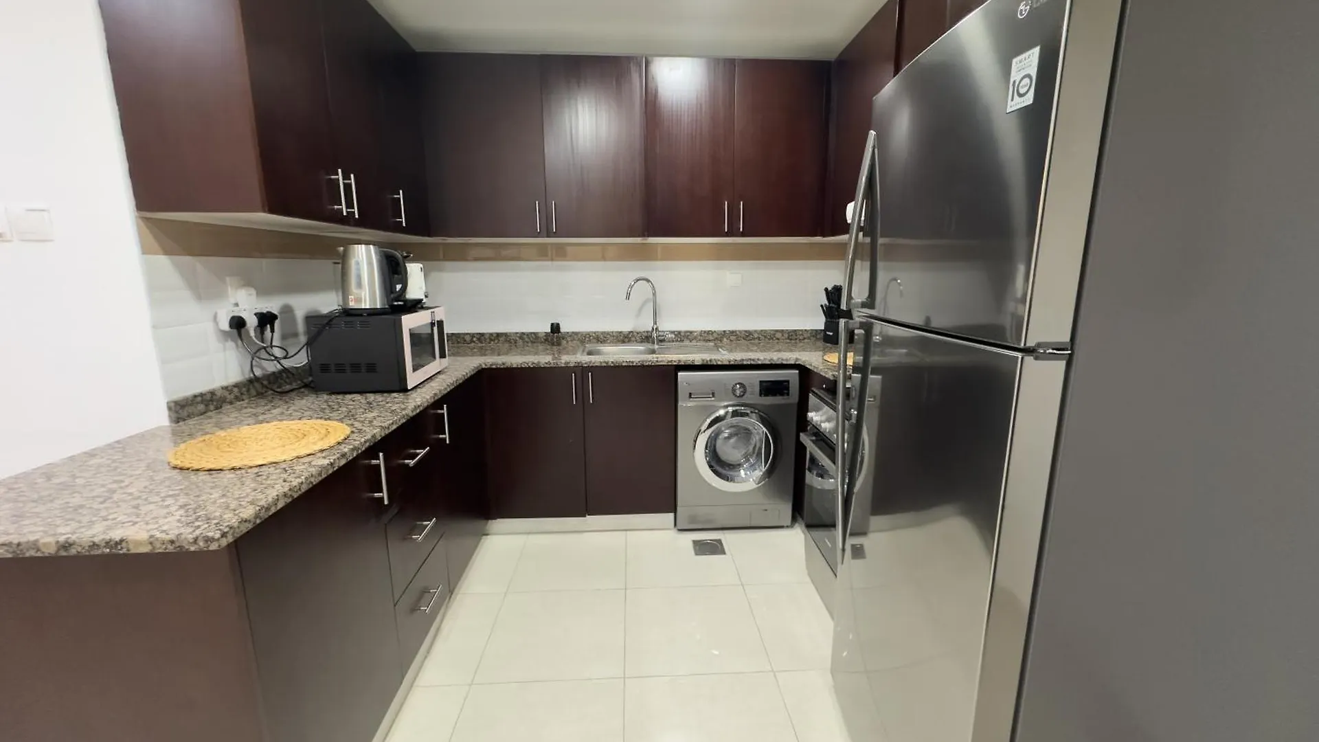 Luxury Apartment In Business Bay 5 People 迪拜 阿拉伯联合酋长国